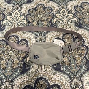Penn State lululemon belt bag